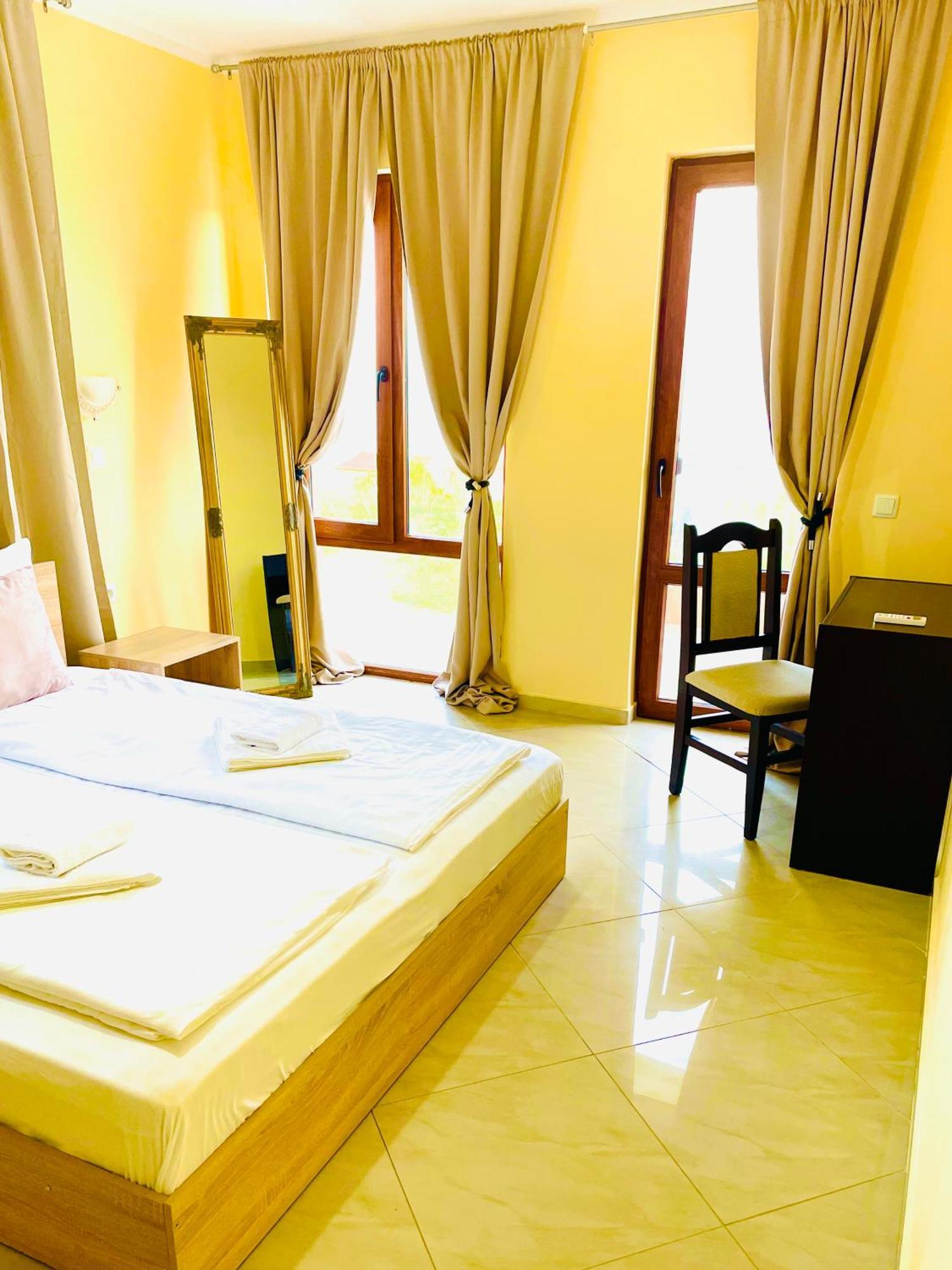 Stefaniya Apartments Sozopol Exterior foto
